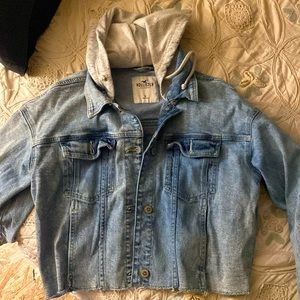 Hollister Cropped Jean Jacket